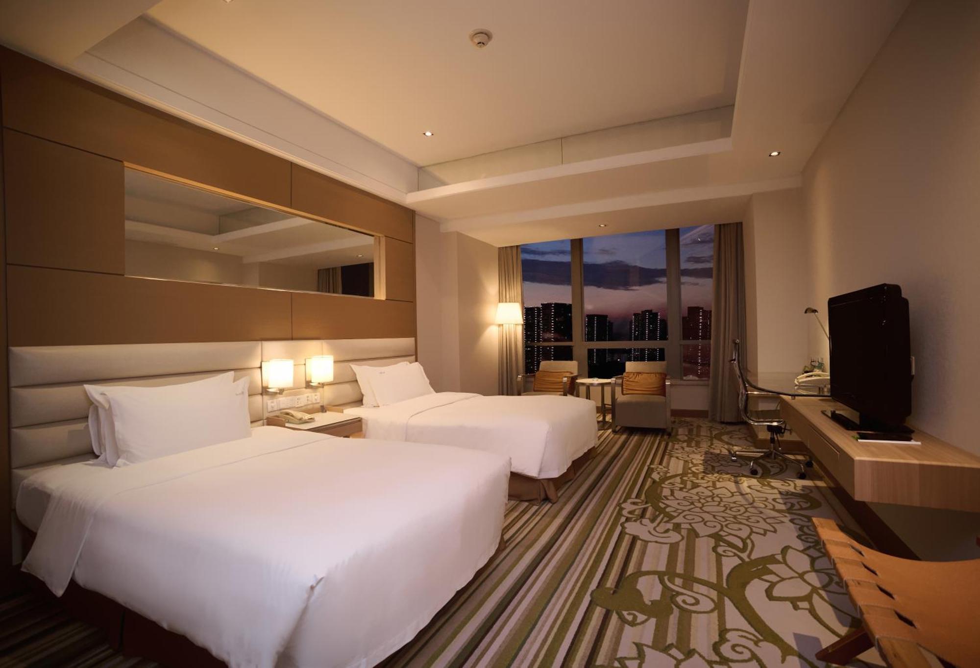 Holiday Inn Tianjin Riverside By Ihg ภายนอก รูปภาพ